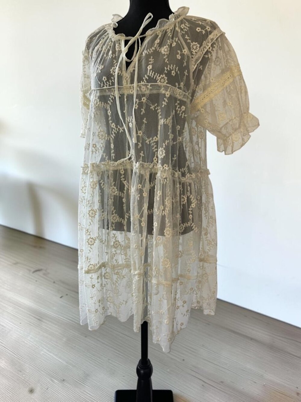 MELLODAY Cream Sheer Embroidered Lace Duster Dress Boho Coquette Fairycore Tunic - Picture 4 of 4